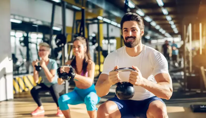 Trening fitness co to? Odkryj metody i korzyści dla zdrowia