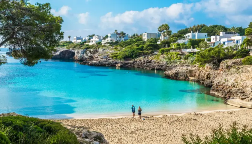 Cala d'Or atrakcje: Odkryj najpiękniejsze miejsca na Majorce