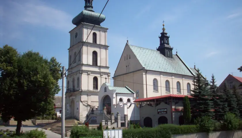 Sanktuarium Odporyszów: Fascynująca historia i kultowe miejsce pielgrzymek