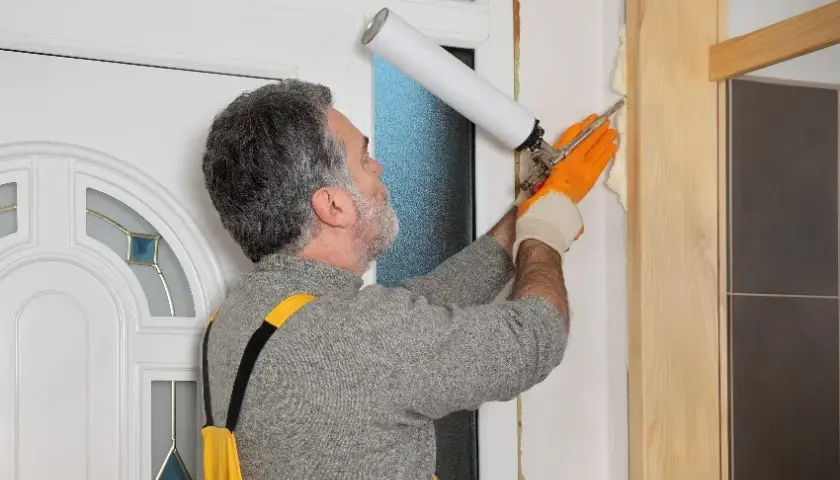 Ile trwa montaż drzwi? Poznaj czas i czynniki wpływające na instalację