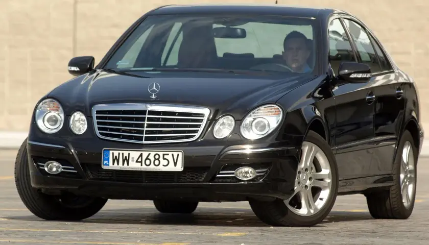 Mercedes W211 jaki silnik - poznaj najlepsze opcje i ich wady