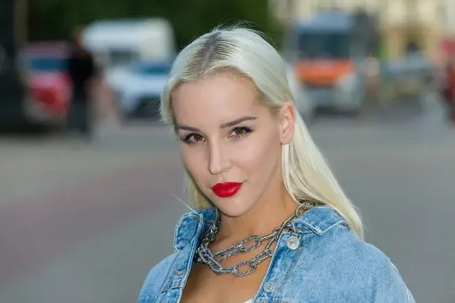 Aniela Bogusz wiek: ile naprawdę ma lat ta kontrowersyjna influencerka?