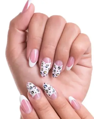 Manicure żelowy co to jest i czy warto go wybrać? Zalety i wady stylizacji