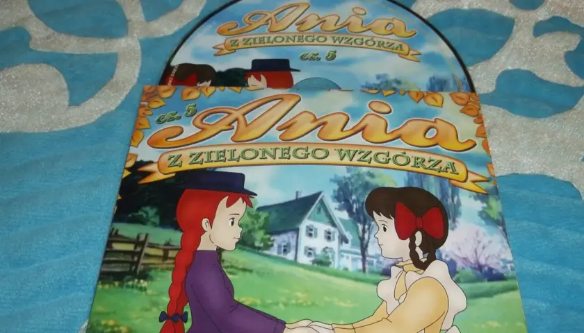 Kolorowanka Ania z Zielonego Wzgórza – kreatywna zabawa dla każdego