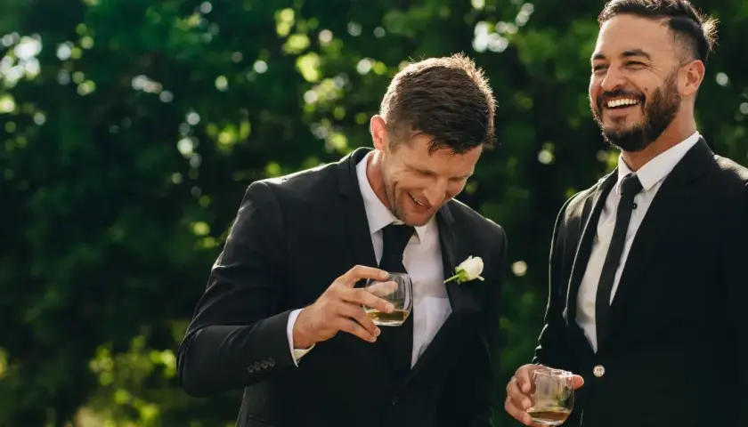 Jaki krawat na wesele, aby uniknąć faux pas i wyglądać elegancko