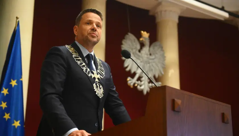 Ile zarabia prezydent Warszawy Rafał Trzaskowski? Szokujące kwoty!