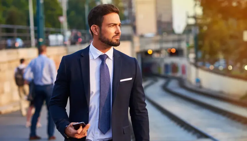 Dokąd nosić krawat: sprawdzone zasady eleganckiego dress code'u