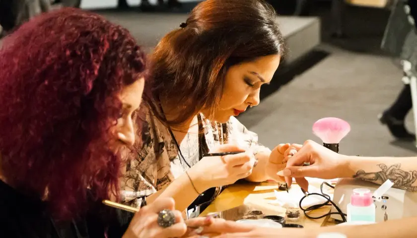 Jak przygotować paznokcie do manicure bez błędów i z trwałym efektem