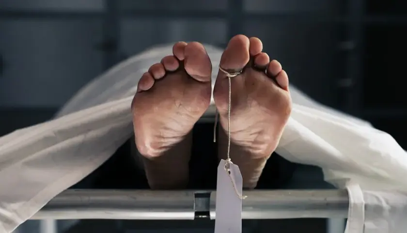 Co się dzieje z ciałem po pogrzebie? Zaskakujące procesy rozkładu
