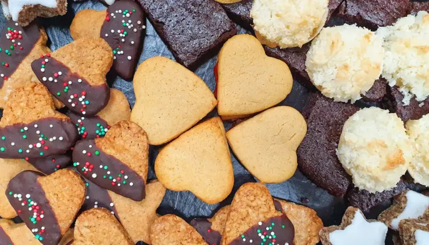 Mini karpatka? Małe ciastka, które zachwycą smakiem Twoich gości