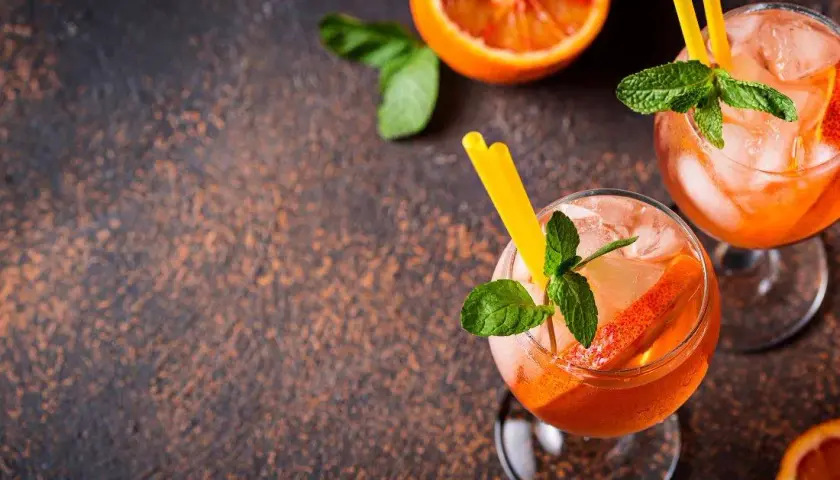 Najlepsze drinki z martini fiero, które zachwycą Twoich gości