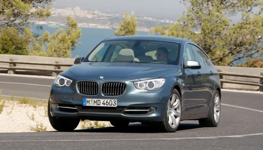 BMW 535i E60 - niesamowite osiągi, luksus i nowoczesna technologia