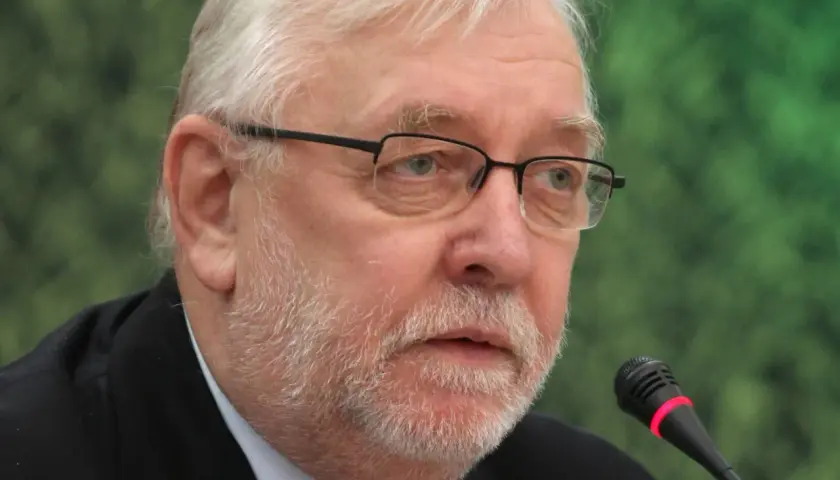 Jak zlikwidować Senat w Polsce? Poznaj trudne wyzwania i konsekwencje