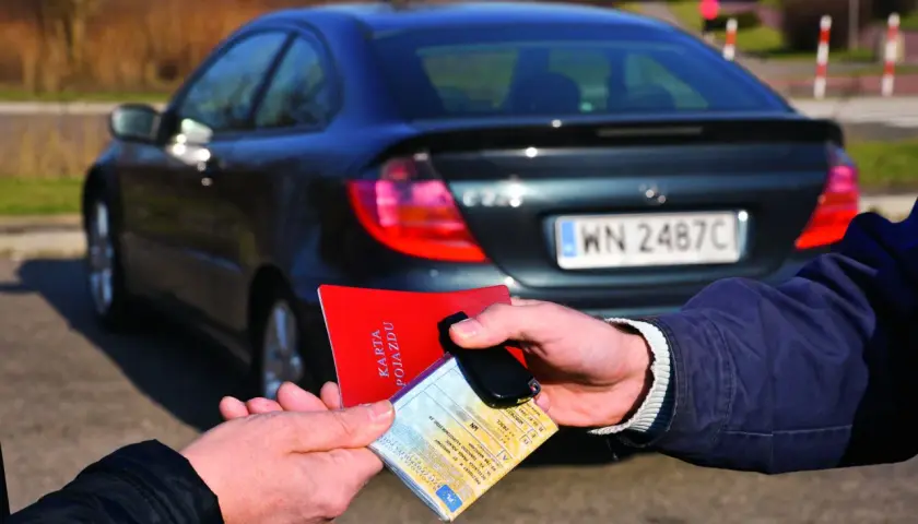 Kupiłem samochód co dalej: rejestracja, ubezpieczenie i przegląd techniczny