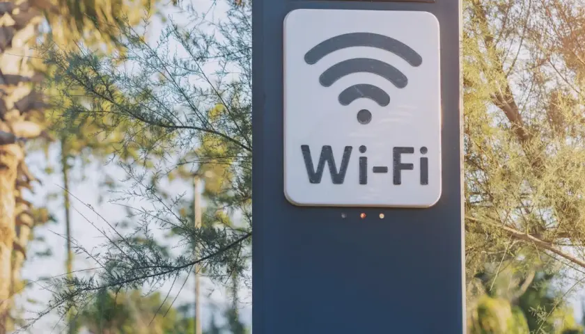 Zagrożenia publicznych sieci Wi-Fi