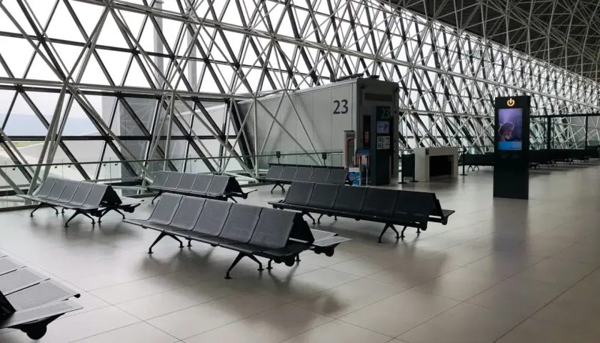 Co to jest gate na lotnisku i jak wpływa na twoją podróż?