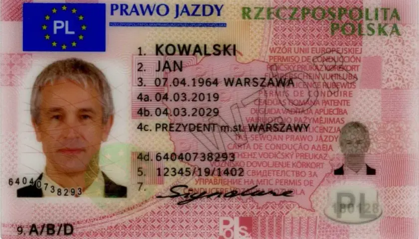 Jak zdobyć prawo jazdy w dwa tygodnie? Fakty i wyzwania