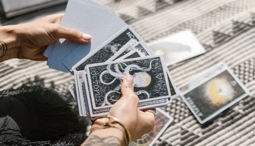 Jak dobrać upominek według znaku zodiaku?