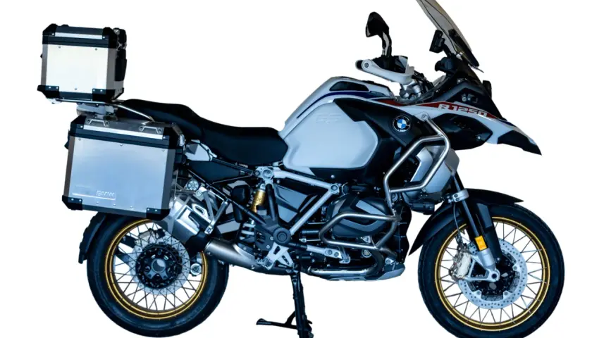 BMW GS 1250 Adventure - jakie osiągi i technologie oferuje ten motocykl?