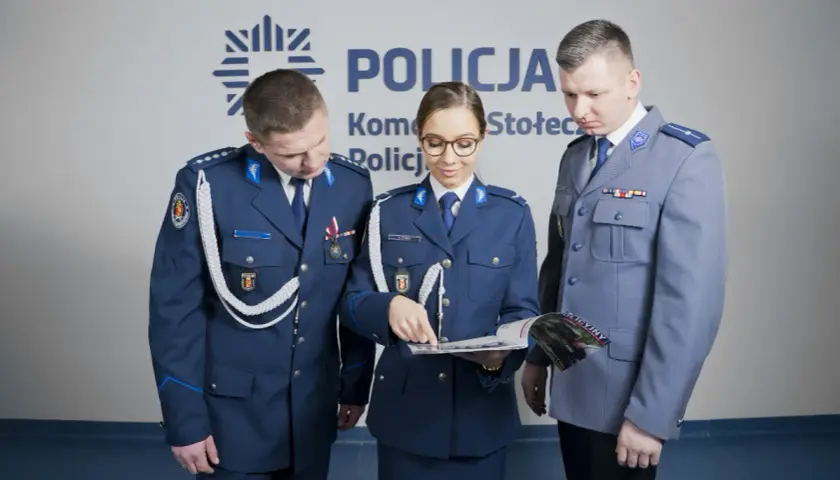Wzory umundurowania policji – co musisz wiedzieć o regulacjach?