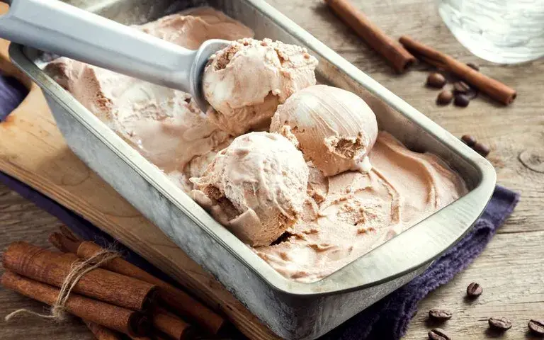 Gdzie kupić lody proteinowe? Sprawdź najlepsze oferty i sklepy
