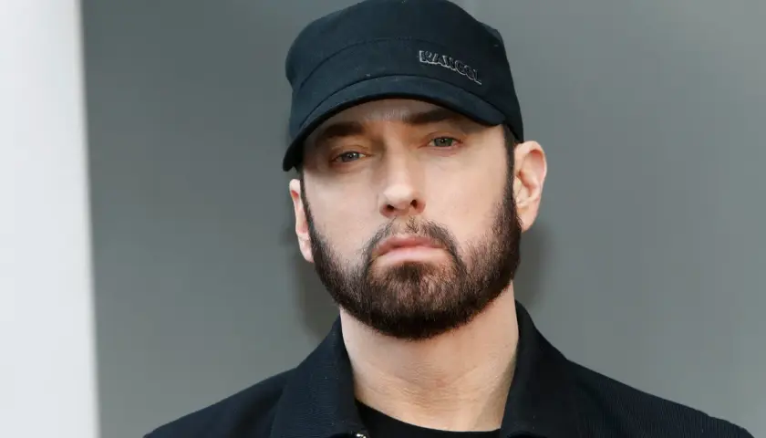 Kiedy urodził się Eminem? Zaskakujące fakty o jego życiu