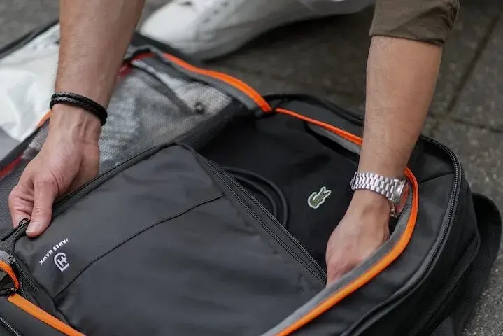 Plecak otwierany jak walizka 30l - idealne rozwiązanie dla podróżników