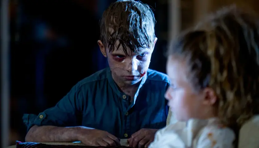 The Other Side of the Door: Horror o matczynej winie i duchach