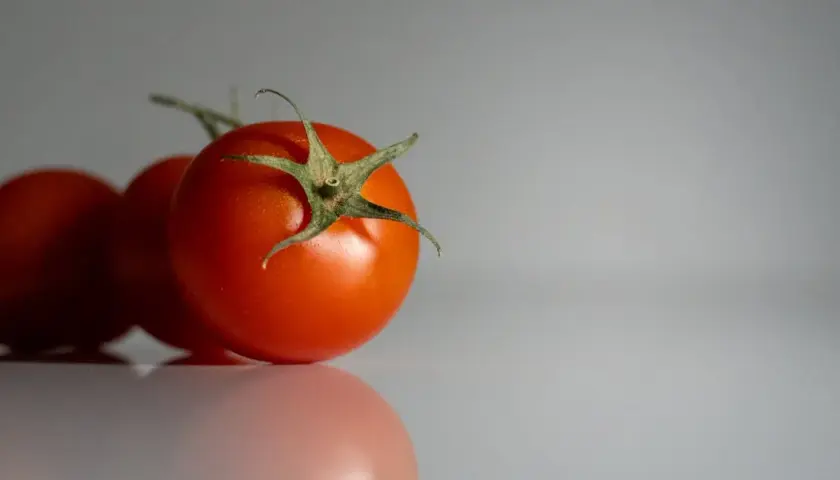 Zaskocz gości sałatką z soczewicy w słoiku! Oto aż 9 top inspiracji!