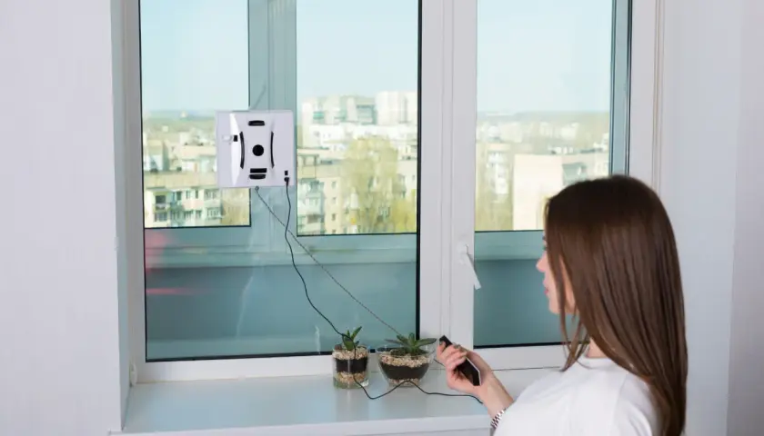Robot do mycia okien czy warto? Odkryj prawdziwe zalety i wady