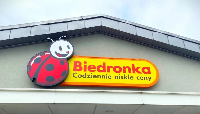 W Lidlu, Żabce i Biedronce obowiązuje zakaz. Konieczny dowód.