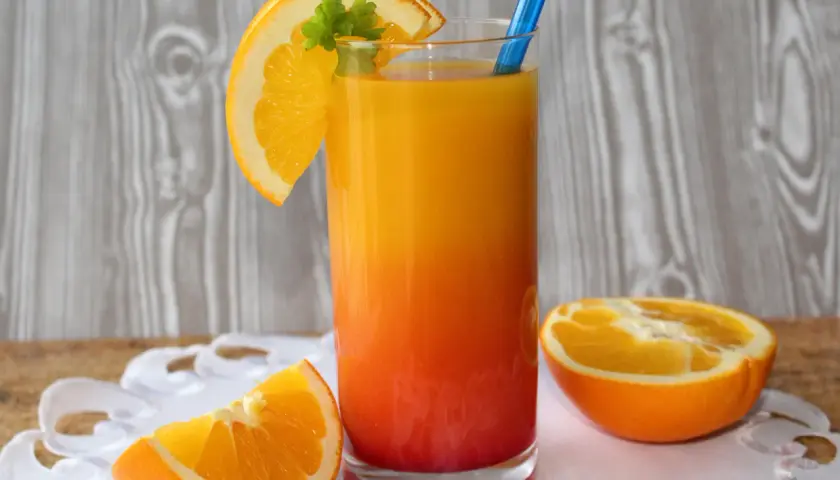 Najlepsze drinki z grenadiną i sokiem pomarańczowym, które musisz spróbować