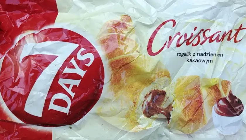 Ile kalorii ma 7 Days? Zaskakujące dane o popularnych przekąskach