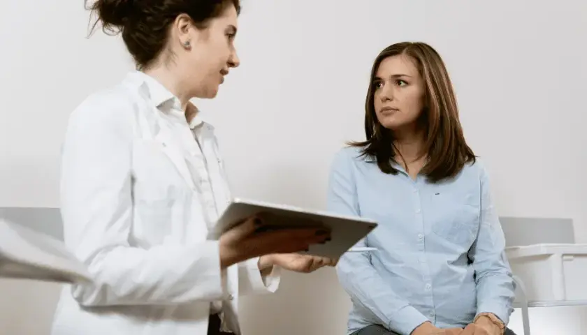 Ciąża w 1. tygodniu: Czy ginekolog ją potwierdzi? Prawda o diagnozie.