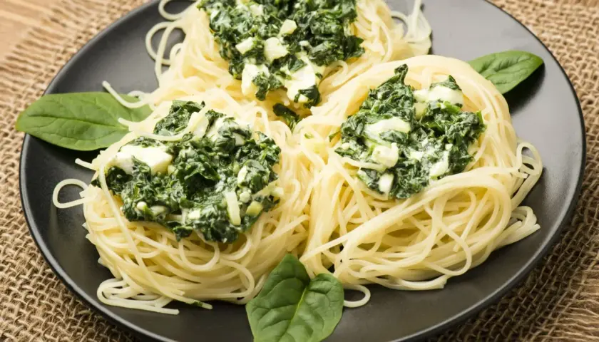 Spaghetti bez mięsa: pyszne przepisy, zamienniki, sekrety smaku