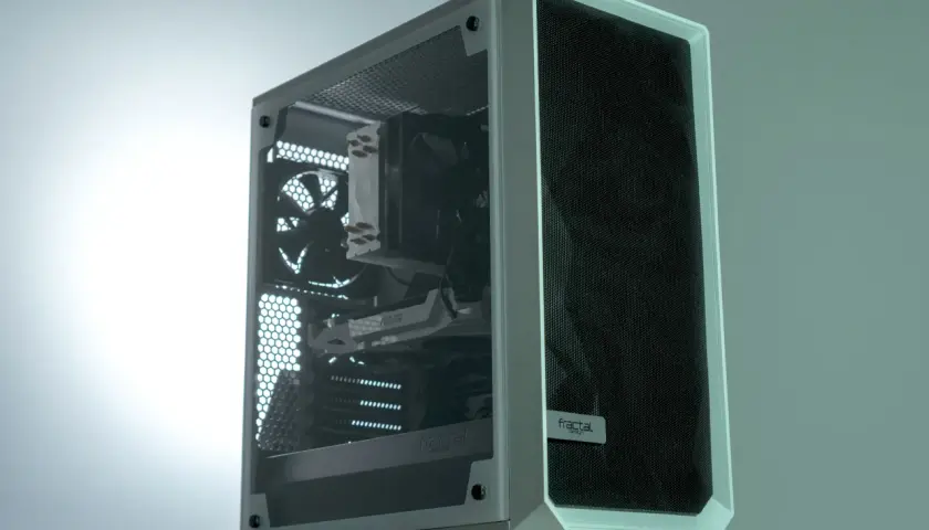 Un boîtier d'ordinateur blanc et noir avec une fenêtre latérale en verre montrant les composants internes, y compris un ventilateur et une carte graphique.