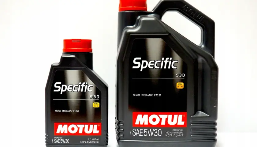 Motul Specific 913D 5W30 - najlepszy olej do silników Diesla Forda