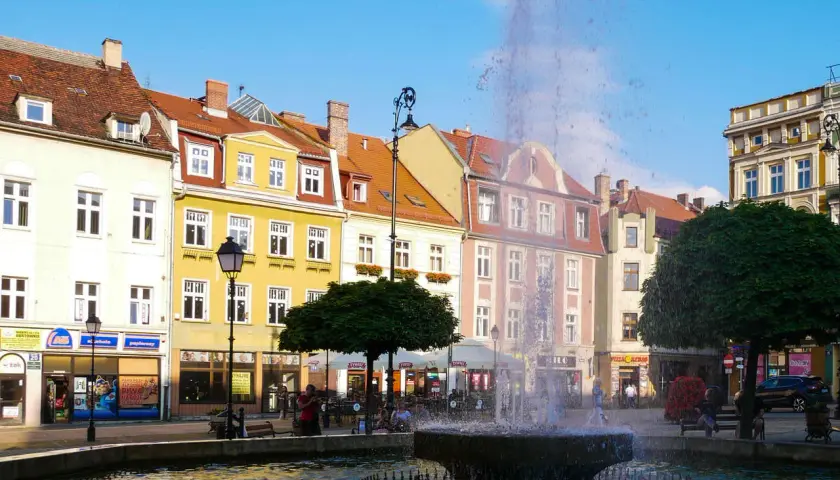 Wałbrzych: odkryj zaskakujące atrakcje i zaplanuj idealny weekend