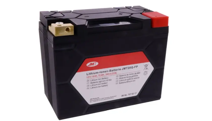 Batteria JMT 12V per Harley Davidson, leggera e potente, ideale per chi cerca prestazioni.
