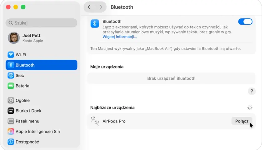 Jak dodać AirPods do laptopa? W ustawieniach Bluetooth widzisz listę "Najbliższe urządzenia", gdzie AirPods Pro czekają na połączenie.