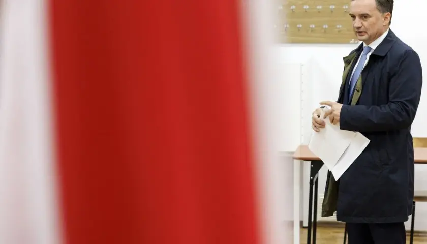 Ilu posłów ma PiS w Sejmie? Zaskakujące fakty o ich liczbie
