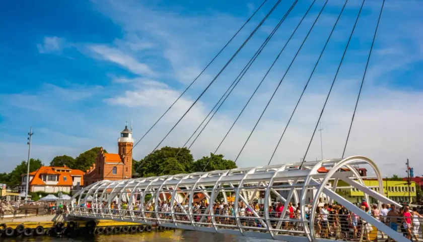 Co warto zobaczyć w Ustce z dziećmi? Najlepsze atrakcje rodzinne