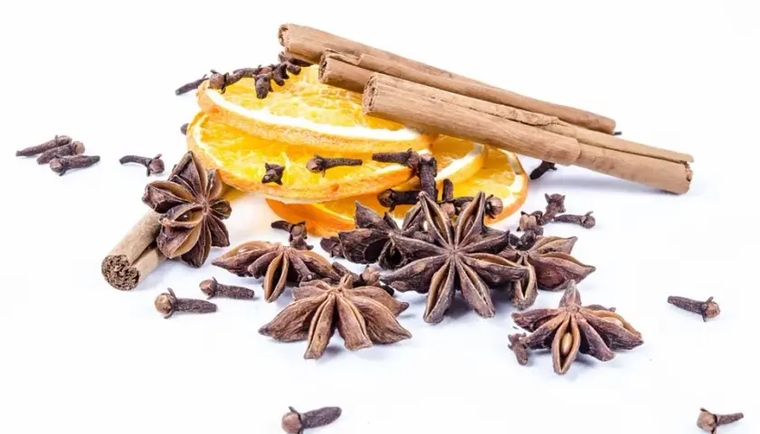 Les épices de Noël indispensables pour des recettes festives réussies