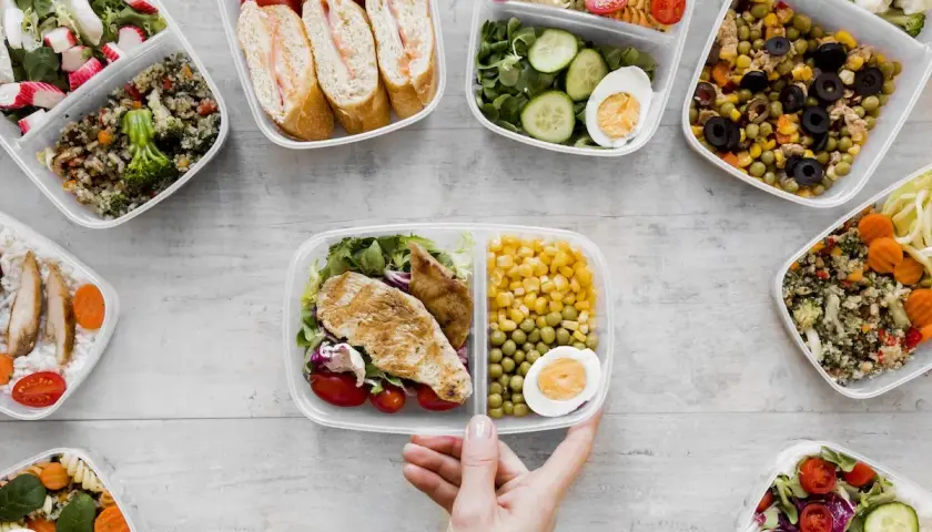 Rodzaje cateringu: Przewodnik, który ułatwi wybór na każdą okazję