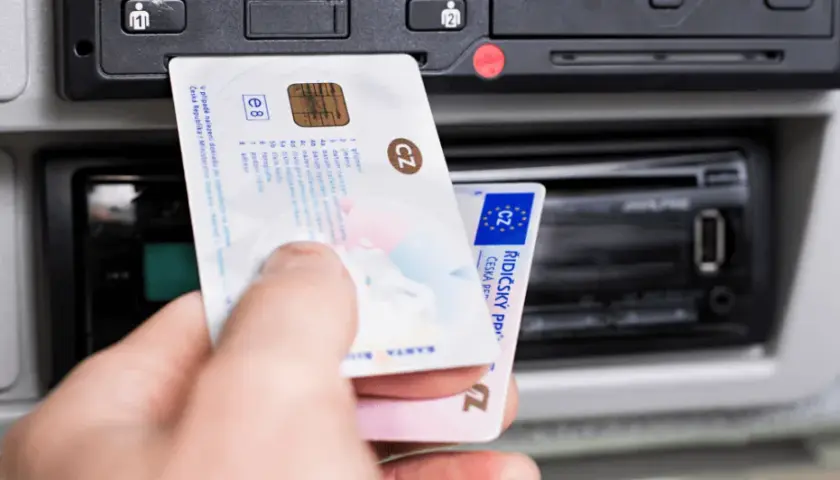 Co to jest kartonik dla kierowcy i dlaczego jest tak ważny?