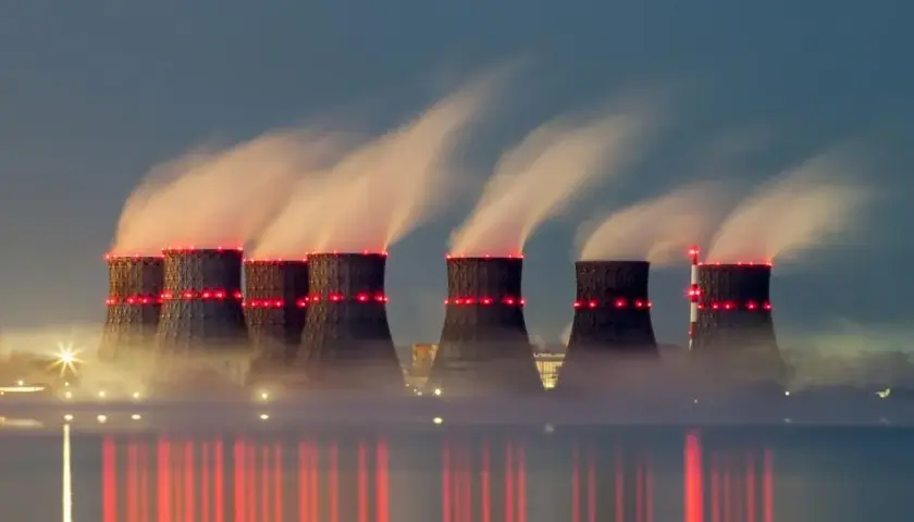 Co to elektrownia atomowa i jak wpływa na przyszłość energii w Polsce?