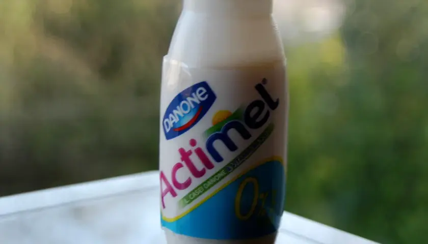 Czy actimel jest zdrowy: Poznaj prawdę o probiotycznym napoju i jego wpływ