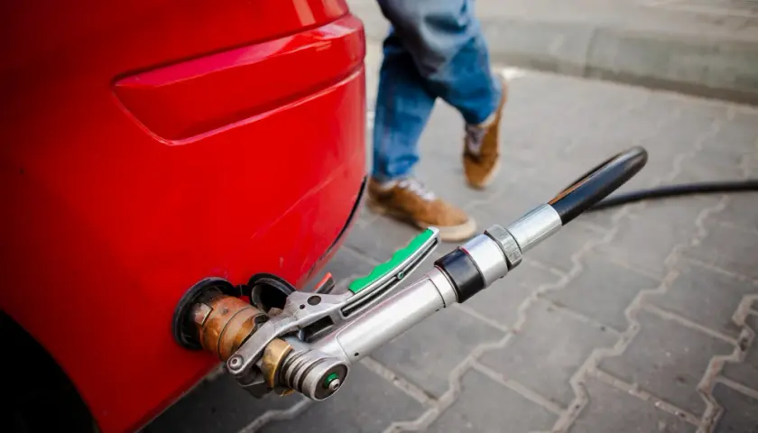 Gaz do dechy, czyli zalety instalacji LPG