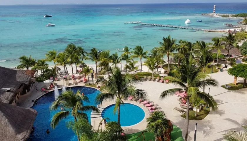 Kiedy jechać do Cancun? Sprawdź najlepszy czas na wakacje