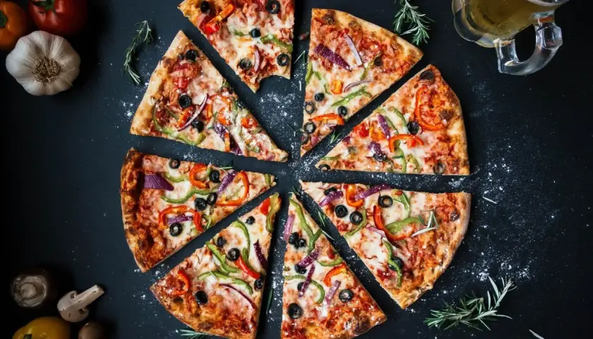 Składniki na pizzę: Klasyka i nowości stwórz idealną domową pizzę
